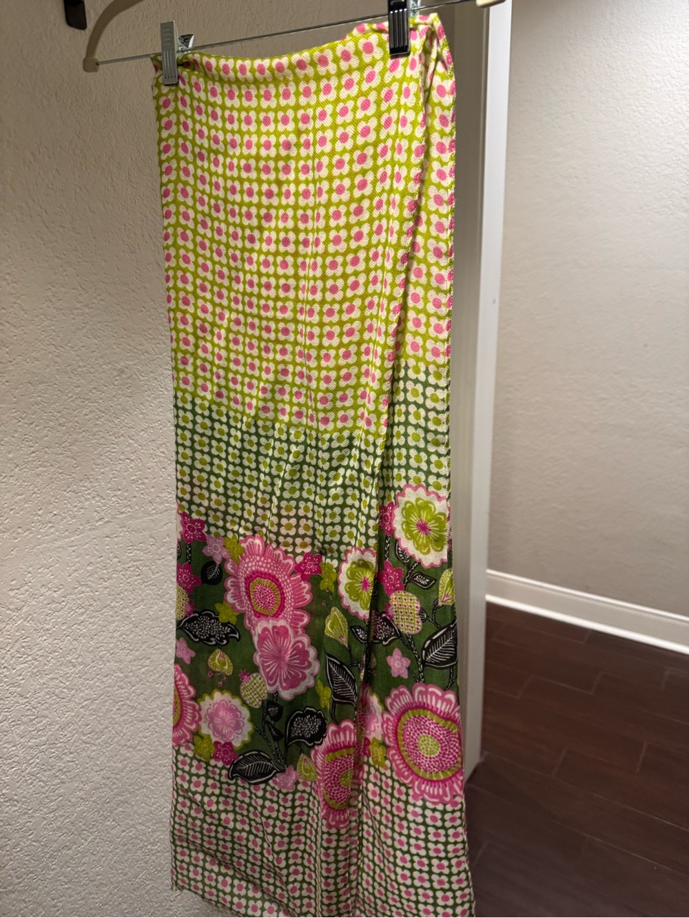 Floral Print scarf/wrap in Pink & Green